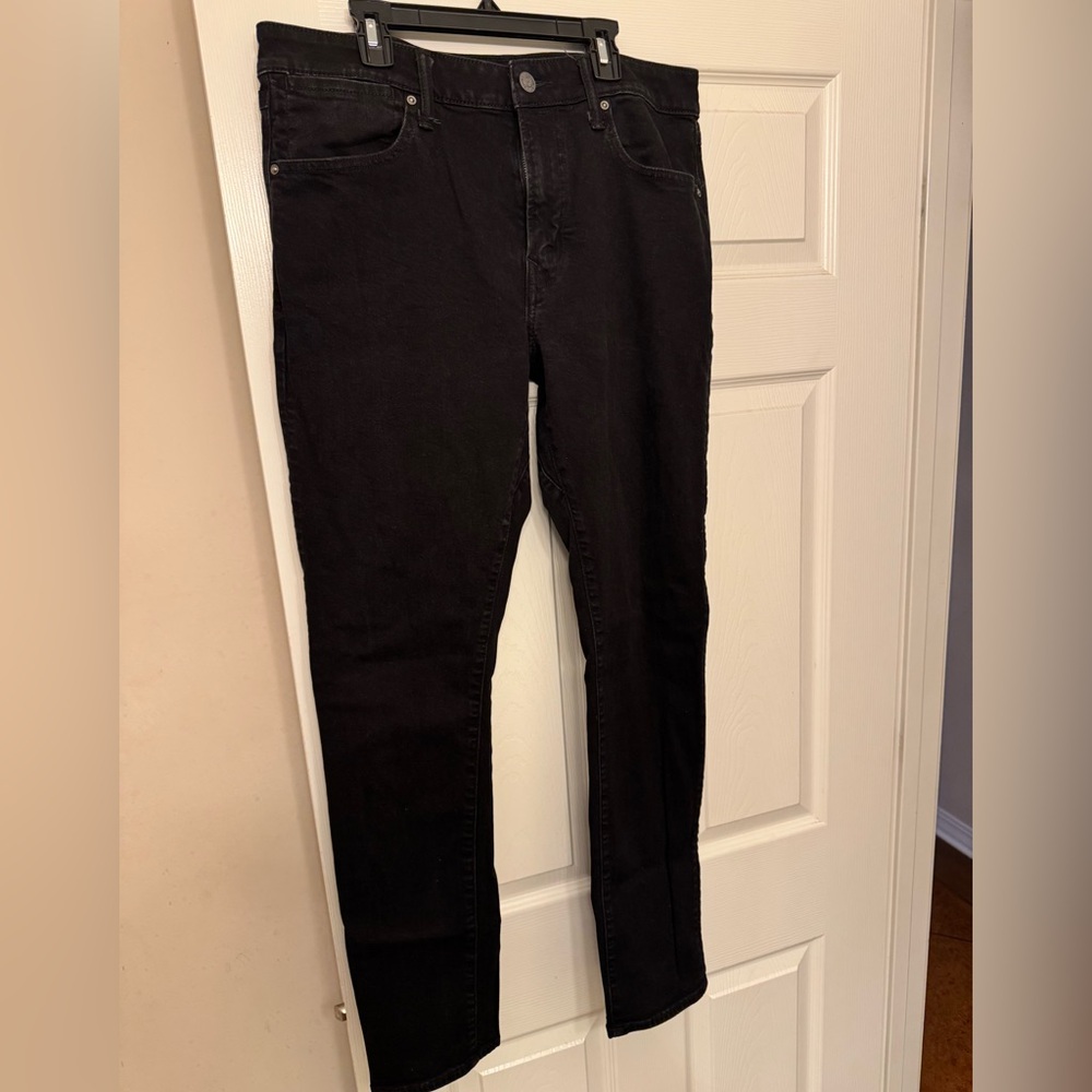 Black Skinny Jeans